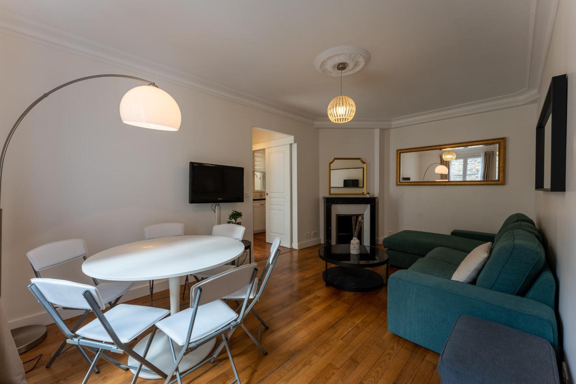 Appartement De Luxe Champs Elysees Neuf Parigi Esterno foto